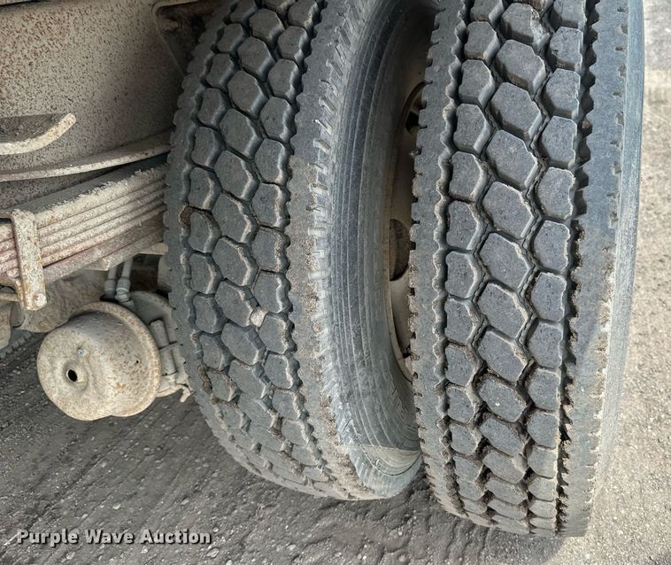 image for item EB2679 2003 Chevrolet Kodiak flatbed truck