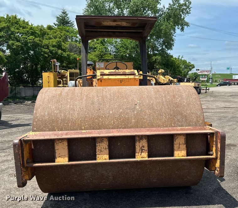 image for item EB2680 Dynapac CA25D single drum vibratory roller