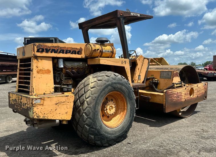 image for item EB2680 Dynapac CA25D single drum vibratory roller