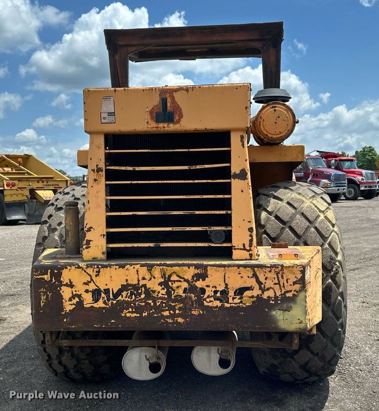 image for item EB2680 Dynapac CA25D single drum vibratory roller