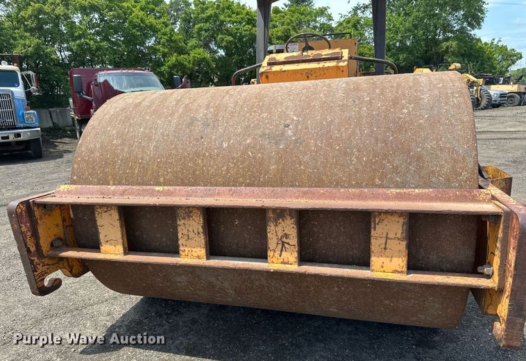 image for item EB2680 Dynapac CA25D single drum vibratory roller