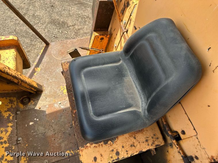 image for item EB2680 Dynapac CA25D single drum vibratory roller