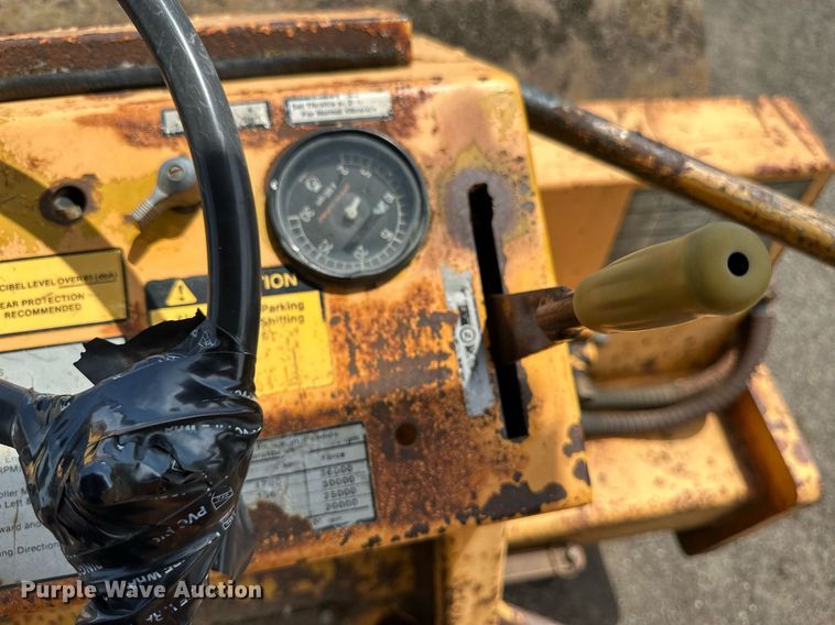 image for item EB2680 Dynapac CA25D single drum vibratory roller