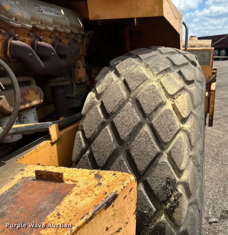 image for item EB2680 Dynapac CA25D single drum vibratory roller