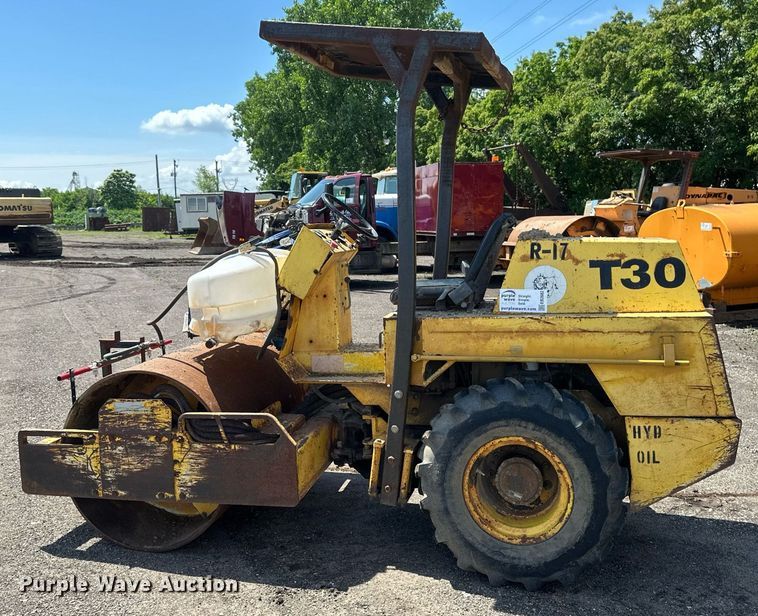 image for item EB2682 Compac T-30PD single drum vibratory roller