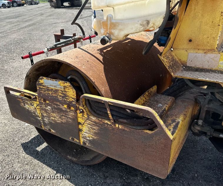 image for item EB2682 Compac T-30PD single drum vibratory roller