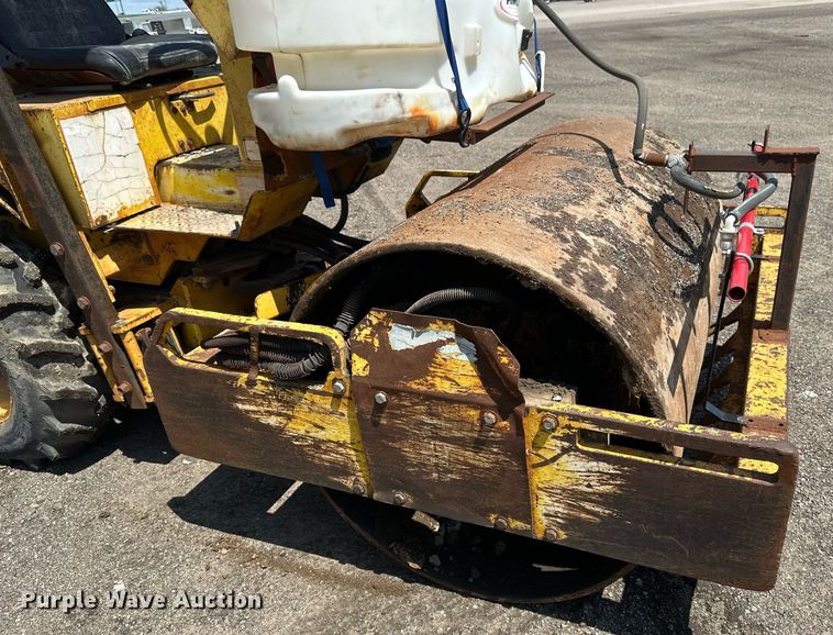 image for item EB2682 Compac T-30PD single drum vibratory roller