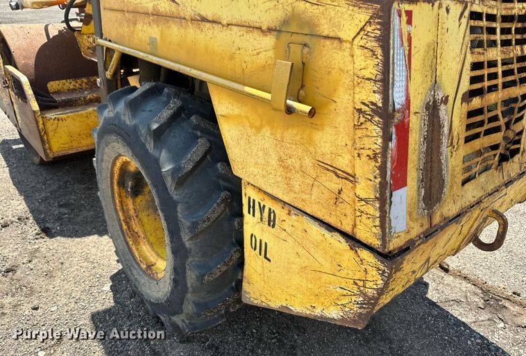 image for item EB2682 Compac T-30PD single drum vibratory roller