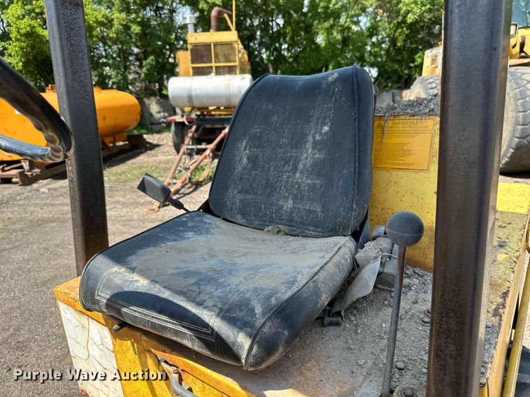 image for item EB2682 Compac T-30PD single drum vibratory roller