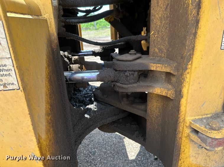 image for item EB2684 1998 Komatsu WA500-3L wheel loader