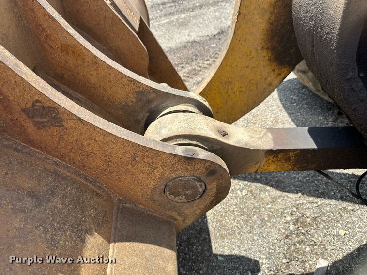 image for item EB2684 1998 Komatsu WA500-3L wheel loader