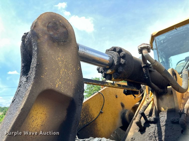 image for item EB2684 1998 Komatsu WA500-3L wheel loader