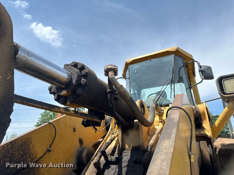 image for item EB2684 1998 Komatsu WA500-3L wheel loader