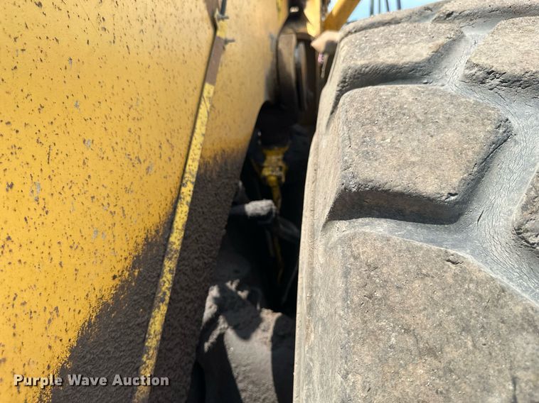 image for item EB2684 1998 Komatsu WA500-3L wheel loader