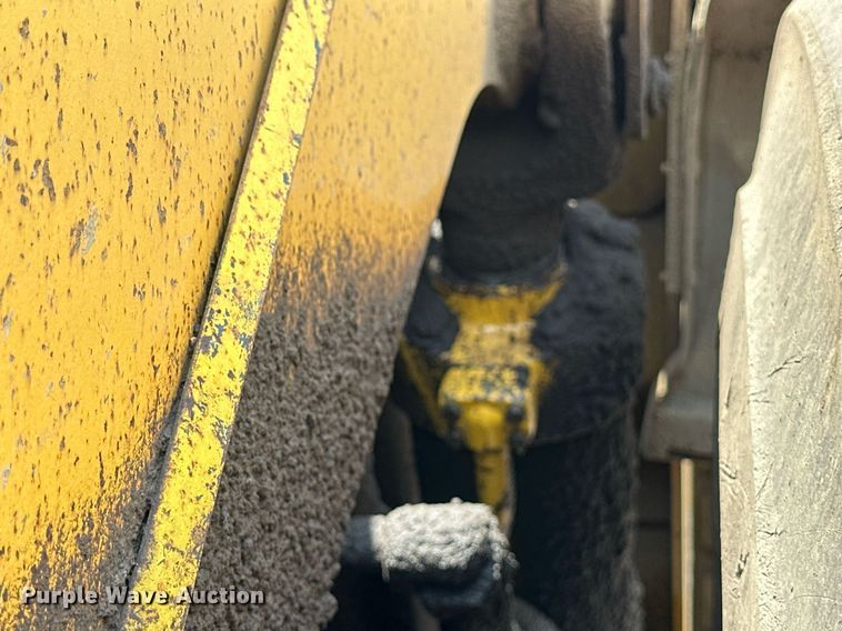 image for item EB2684 1998 Komatsu WA500-3L wheel loader