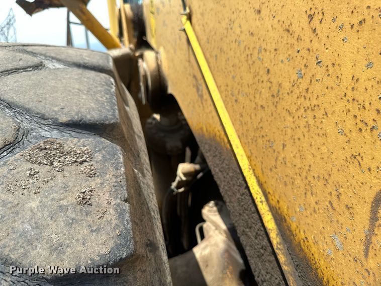 image for item EB2684 1998 Komatsu WA500-3L wheel loader