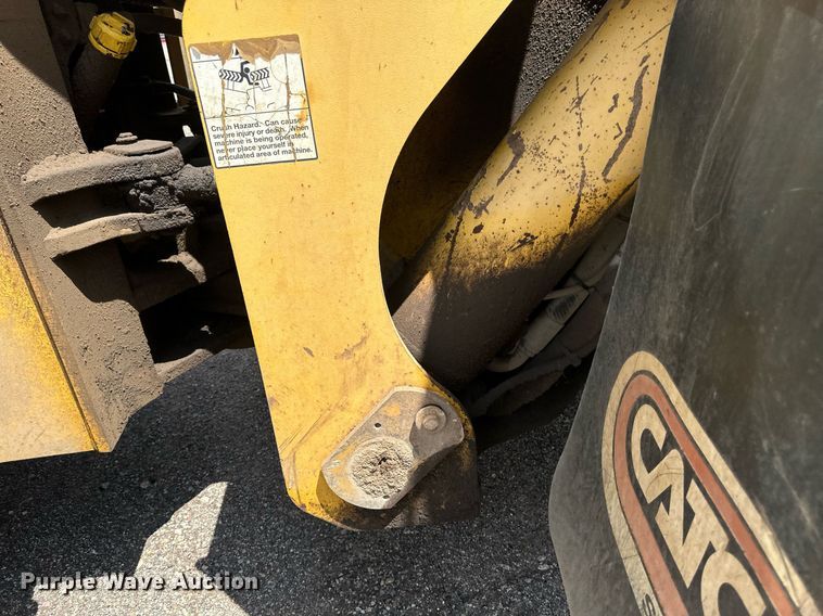 image for item EB2684 1998 Komatsu WA500-3L wheel loader