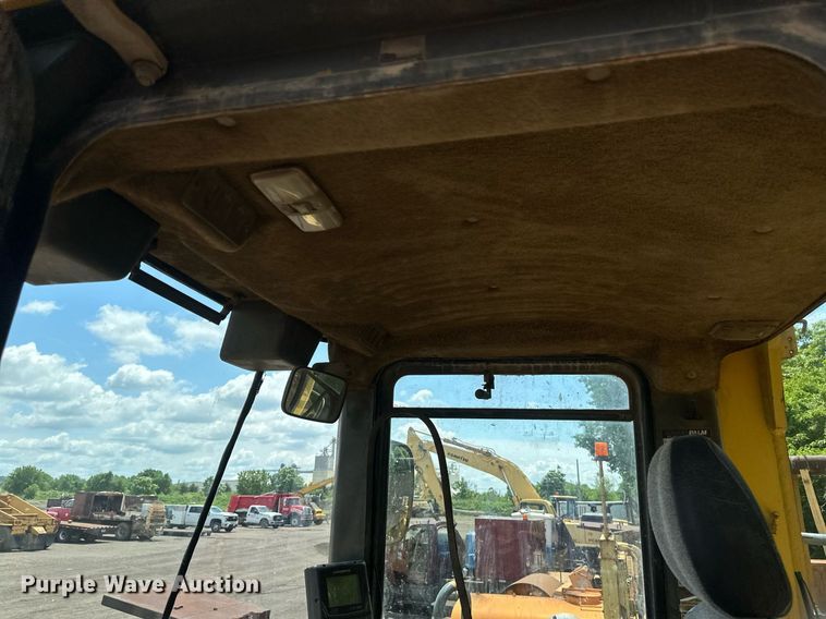 image for item EB2684 1998 Komatsu WA500-3L wheel loader