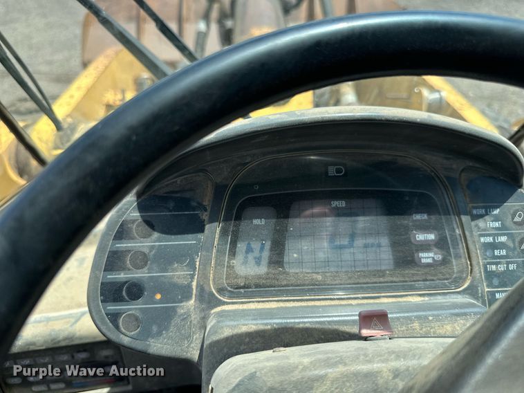 image for item EB2684 1998 Komatsu WA500-3L wheel loader