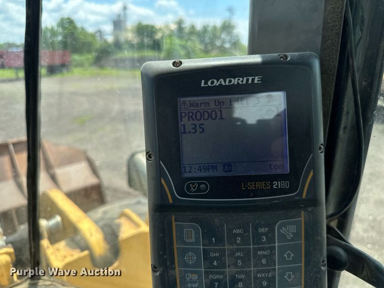 image for item EB2684 1998 Komatsu WA500-3L wheel loader