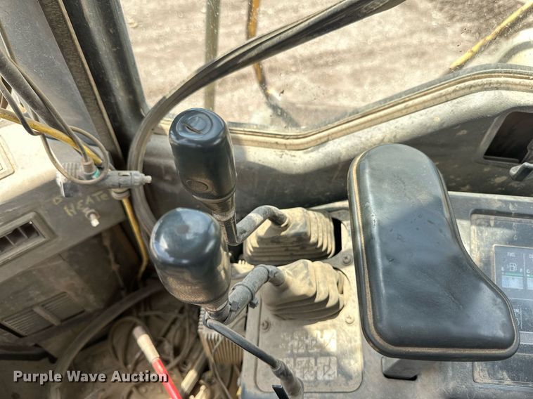 image for item EB2684 1998 Komatsu WA500-3L wheel loader