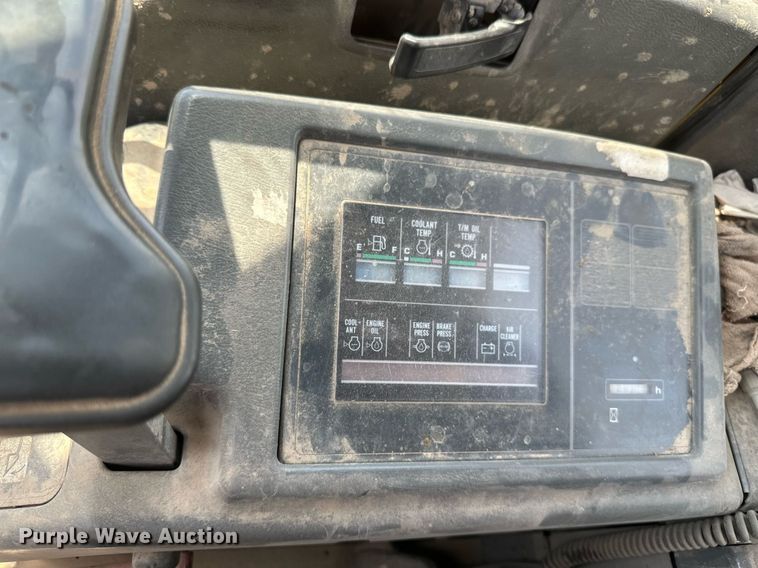 image for item EB2684 1998 Komatsu WA500-3L wheel loader