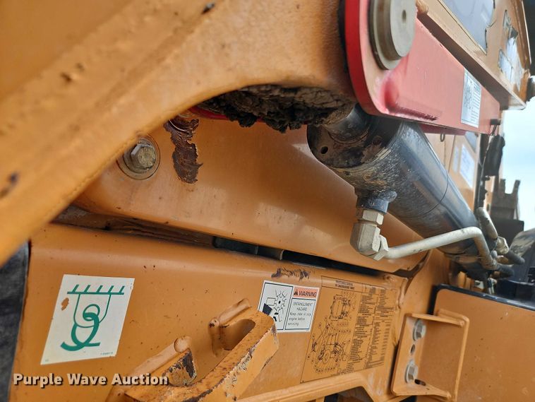 image for item EB8131 2012 Case 580 Super N backhoe