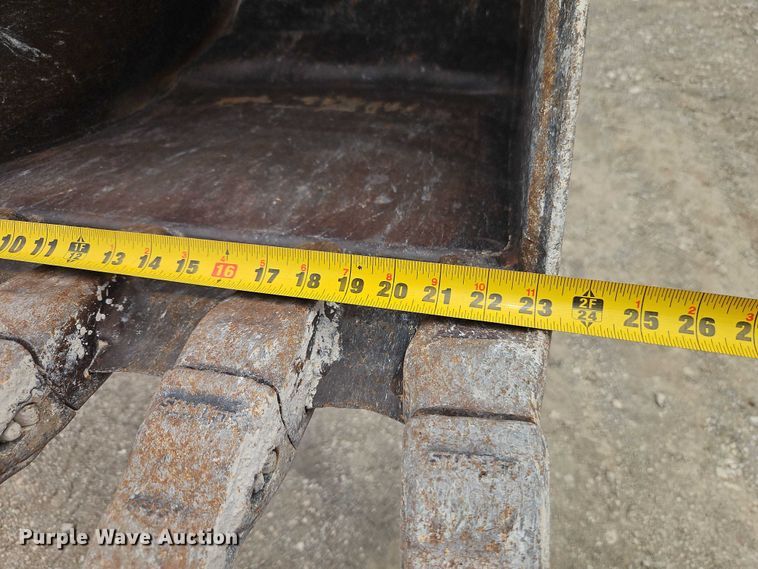 image for item EB8131 2012 Case 580 Super N backhoe