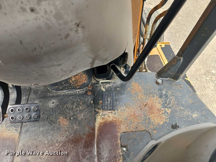 image for item EB8131 2012 Case 580 Super N backhoe