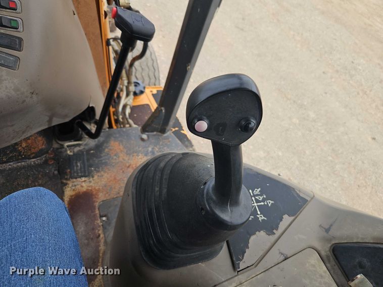 image for item EB8131 2012 Case 580 Super N backhoe