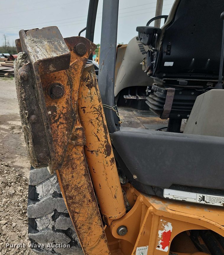image for item EB8132 2007 Case 580 Super M backhoe