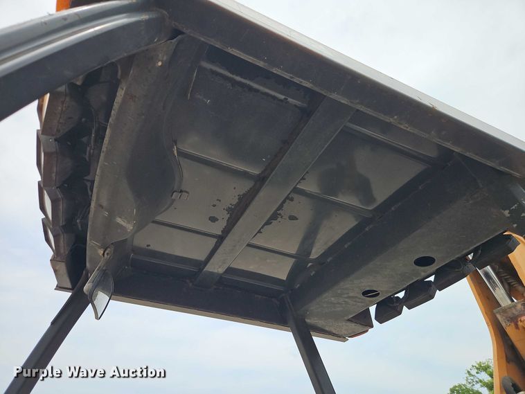 image for item EB8132 2007 Case 580 Super M backhoe