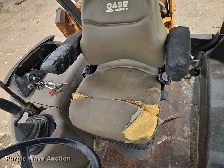 image for item EB8132 2007 Case 580 Super M backhoe