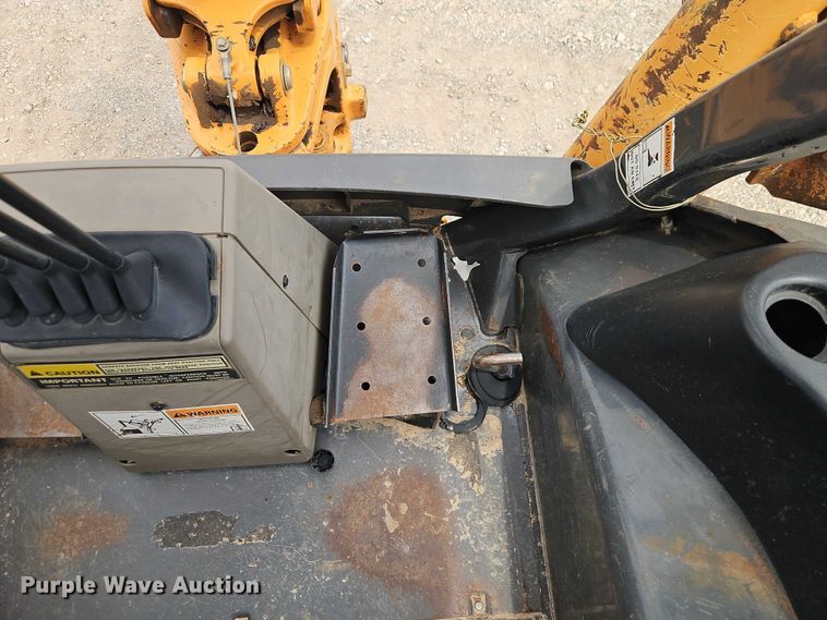 image for item EB8132 2007 Case 580 Super M backhoe