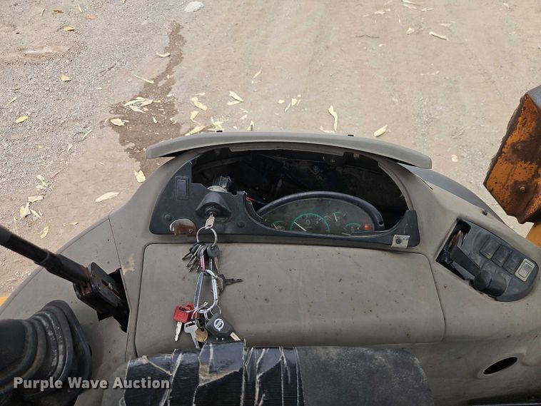 image for item EB8132 2007 Case 580 Super M backhoe