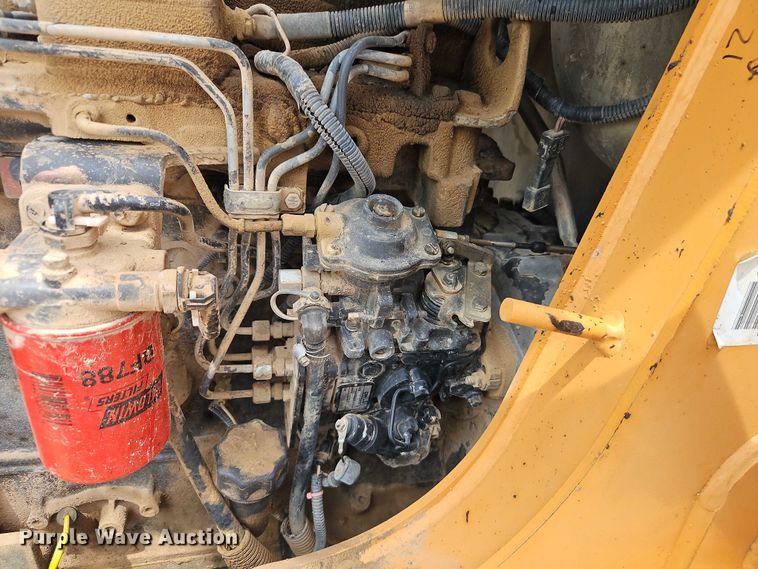 image for item EB8132 2007 Case 580 Super M backhoe