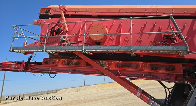 image for item EC1055 2013 Terex 693 Plus Supertrak screening plant