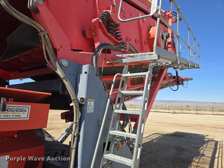 image for item EC1055 2013 Terex 693 Plus Supertrak screening plant