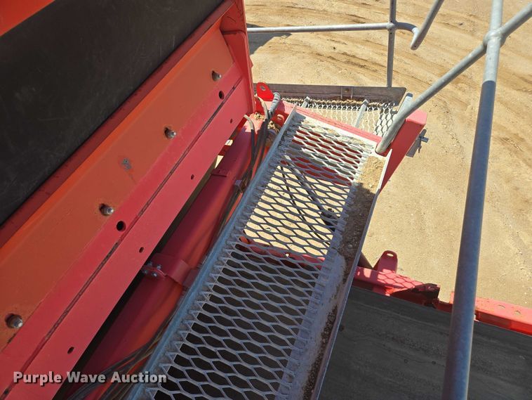 image for item EC1055 2013 Terex 693 Plus Supertrak screening plant