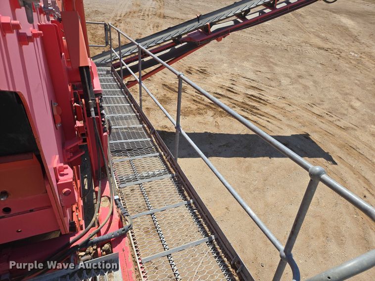 image for item EC1055 2013 Terex 693 Plus Supertrak screening plant