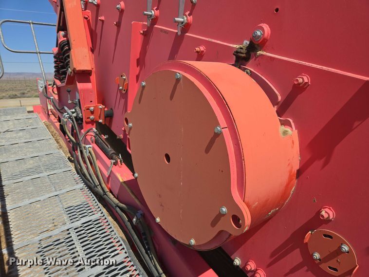 image for item EC1055 2013 Terex 693 Plus Supertrak screening plant