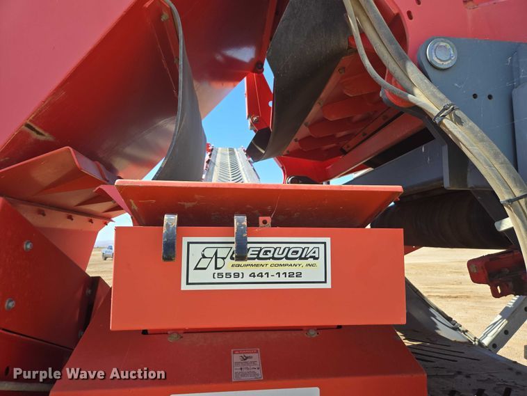 image for item EC1055 2013 Terex 693 Plus Supertrak screening plant