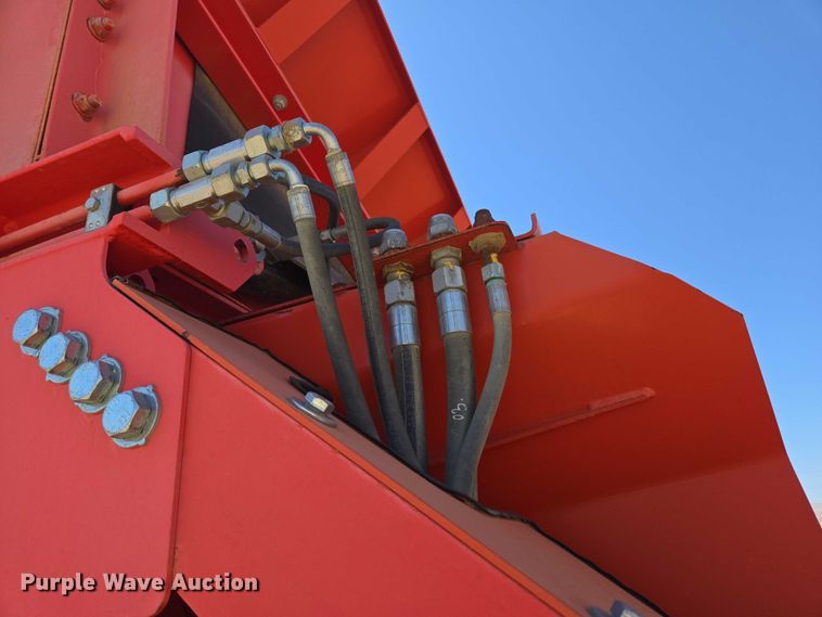 image for item EC1055 2013 Terex 693 Plus Supertrak screening plant