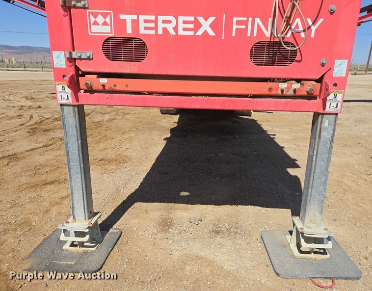 image for item EC1055 2013 Terex 693 Plus Supertrak screening plant