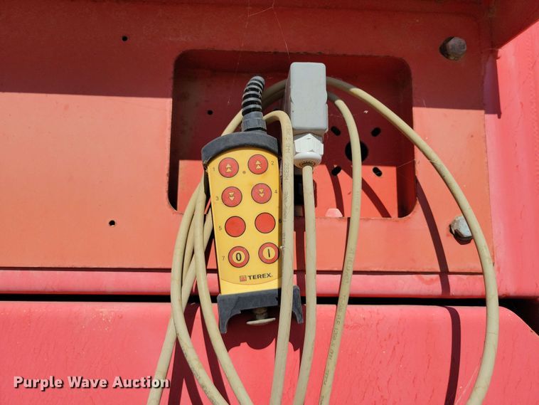 image for item EC1055 2013 Terex 693 Plus Supertrak screening plant