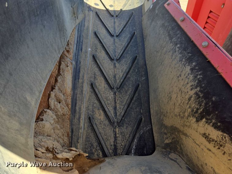 image for item EC1055 2013 Terex 693 Plus Supertrak screening plant