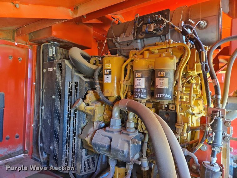 image for item EC1055 2013 Terex 693 Plus Supertrak screening plant