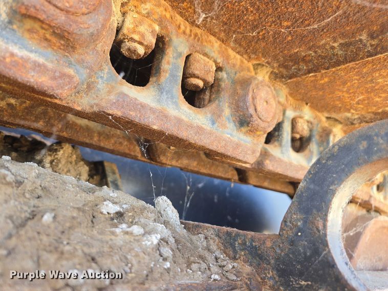 image for item EC1055 2013 Terex 693 Plus Supertrak screening plant