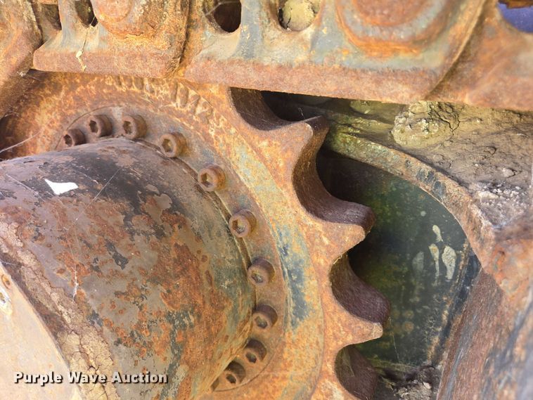 image for item EC1055 2013 Terex 693 Plus Supertrak screening plant