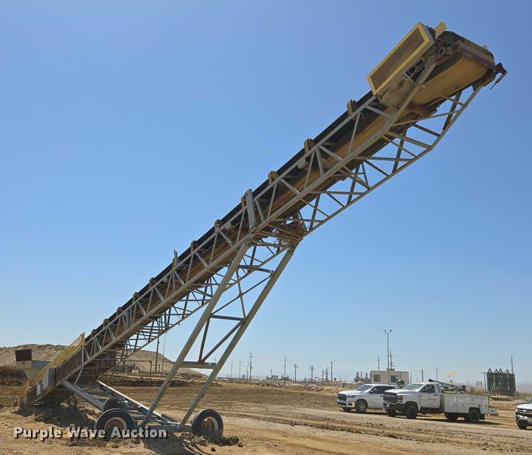 image for item EC1056 Radial stacking conveyor